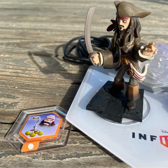 Disney Infinity starter pack for Xbox - Picture 5 of 5